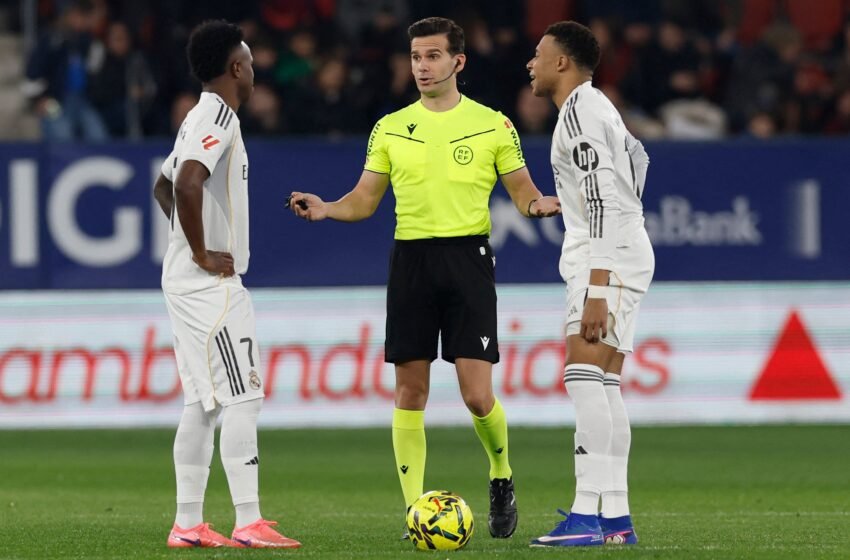  La fotografía de Vinicius y Mbappé es la esquela del Madrid en El Sadar