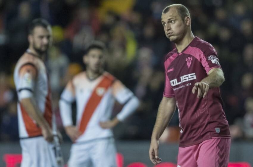  El Rayo naufraga en su intento de anular una multa de 60.000 euros por el ‘caso Zozulya’