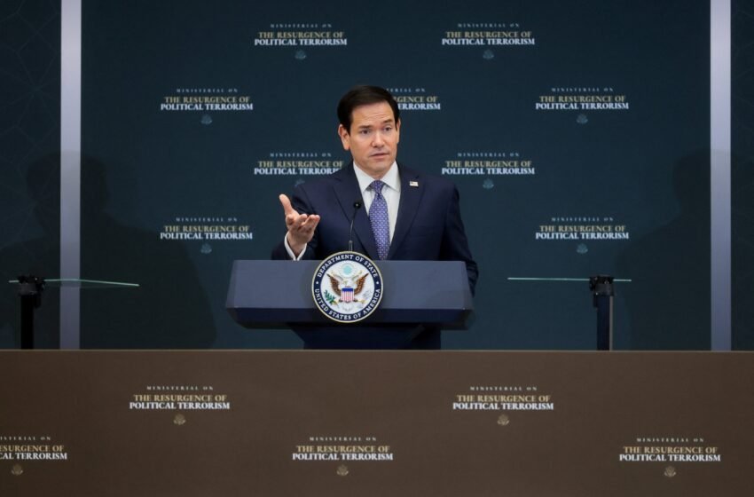  Washington acusa a Cuba de “respaldar una ola sin precedentes de terrorismo de izquierda en Estados Unidos”