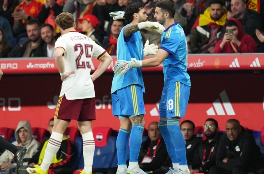  El curioso regreso a casa para David Raya y Joan García