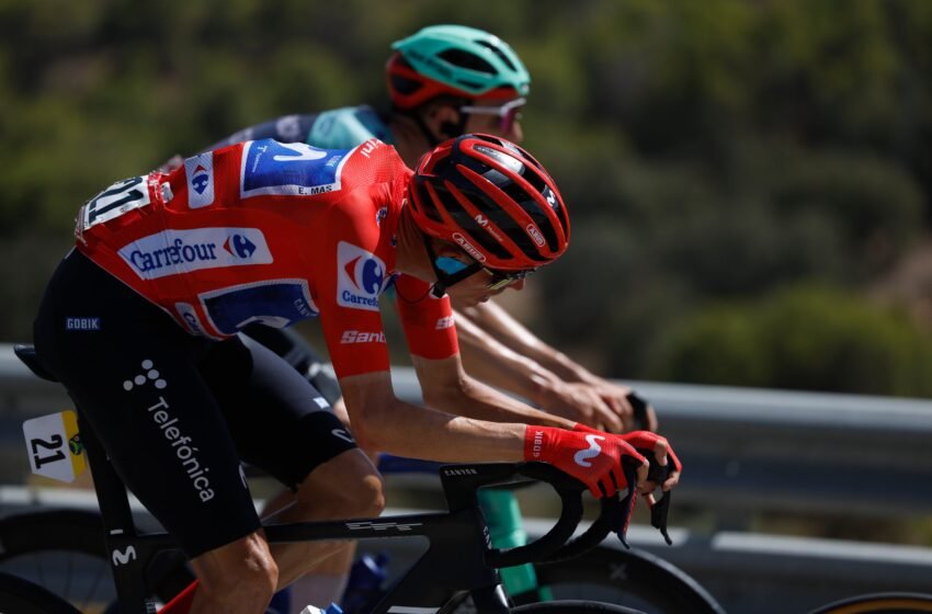  Triunfo de Omrzel en el muro de Calar Alto y golpe del líder Enric Mas en la Vuelta