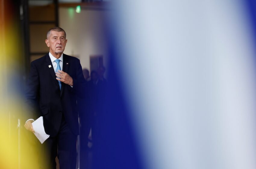  El magnate populista Babis asume como “catastrófico” el resultado de su partido en las legislativas checas