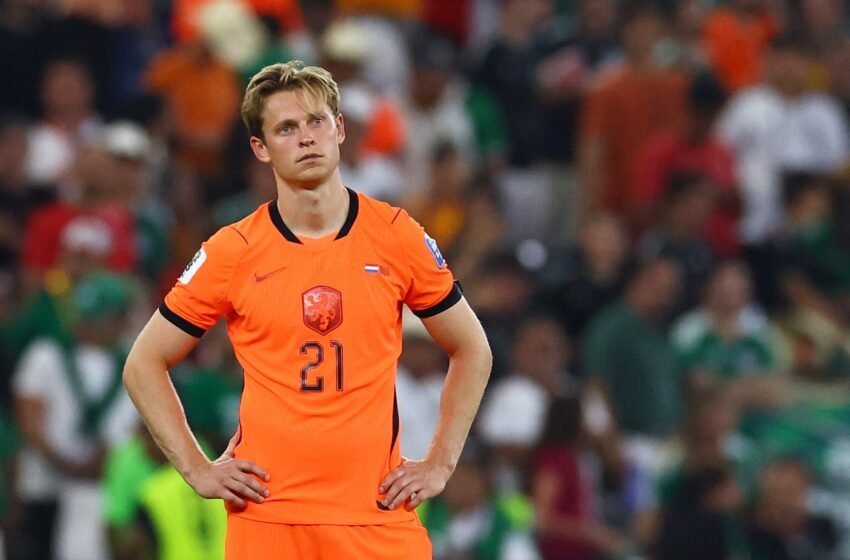  El Barcelona detecta una lesión de rodilla a Frenkie de Jong