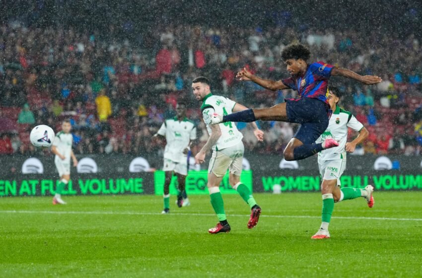  Hansi Flick: “Me gusta cómo estamos jugando. Es bonito verlo”