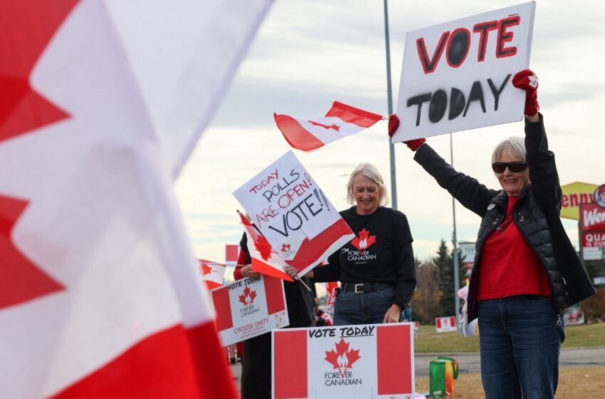  Los ciudadanos de Alberta votan en referéndum permanecer en Canadá
