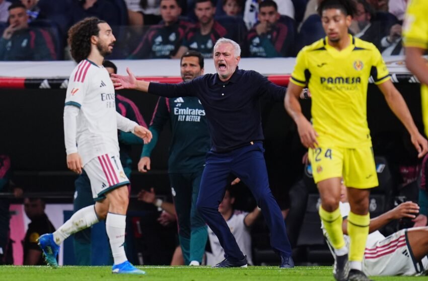  En tiempos revueltos, el Mourinho más mourinhista e intervencionista con el equipo