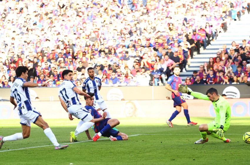  Barcelona – Levante en directo | El Barça se va al descanso con una buena ventaja