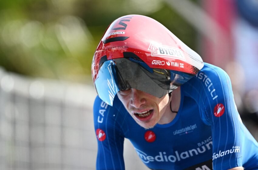  Ganna conquista la gran crono del Giro y Vingegaard pincha en su asalto a la ‘maglia’ rosa