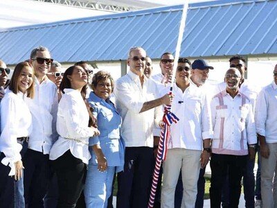  Abinader inaugura ampliación Acueducto Oriental Barrera de Salinidad