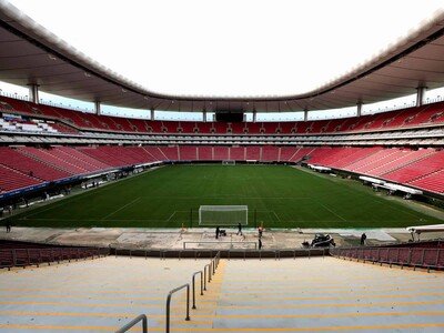  Suspenden tres partidos de fútbol en México por violencia