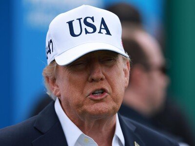  Donald Trump critica a quienes buscan frenar la IA