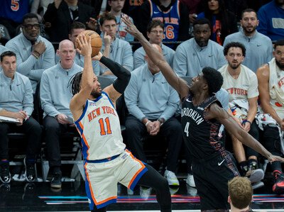  Durant se acerca a los 32.292 puntos de Jordan