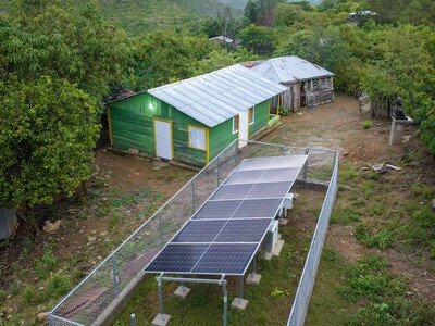  Electrificación rural: llevan energía a 8 comunidades de Pedro Santana