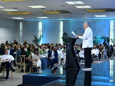  Frank Rainieri propone Cibao como capital mundial del cigarro
