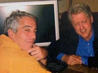  Clinton enfrenta interrogatorio sobre sus lazos con Epstein