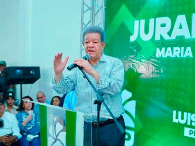  Leonel Férnandez sostendrá reuniones con dirigentes Línea Noroeste