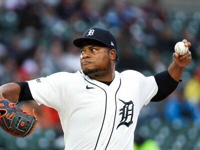  Framber Valdez se mide contra la artillería de Cleveland