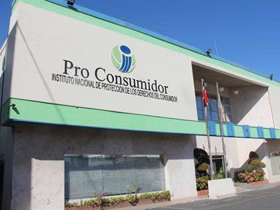  Pro Consumidor realiza retiro de productos no aptos del mercado
