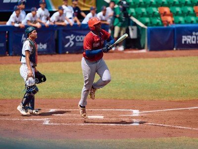  RD  derrota a Japón y avanza en el Mundial Sub 15 de Béisbol