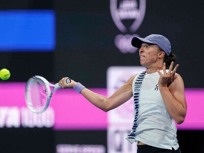  WTA Madrid: Iga Swiatek abandona en Madrid entre lágrimas
