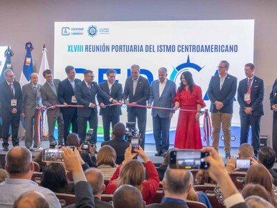  Llama a crear ecosistemas logísticos más que modernizar puertos